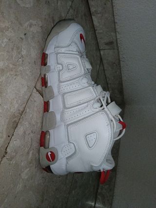 Tenis Nike Air More Uptempo Blanco/Rojo