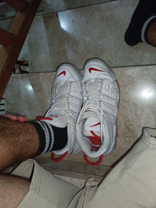 Tenis Nike Air More Uptempo Blanco/Rojo
