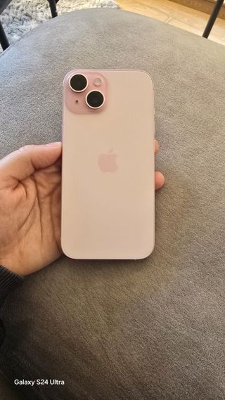 iPhone 15 Rosa