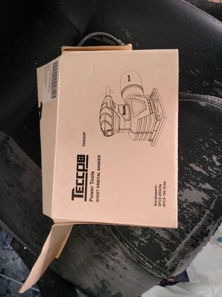 Lijadora Orbital Teccpo TASS22P