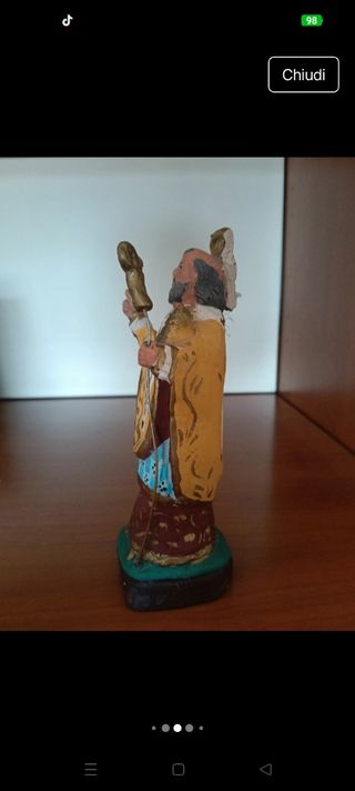 Statua San Nicola di Bari