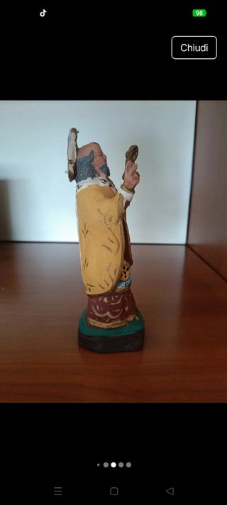 Statua San Nicola di Bari