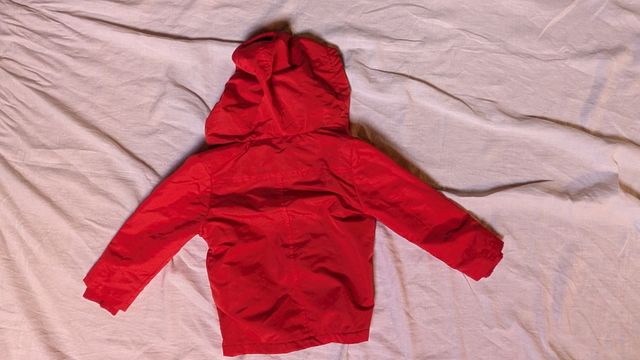 Chaqueta de lluvia/viento niño talla 4-5 años