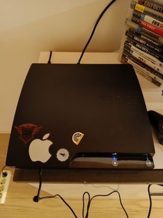 Playstation 3 Negra + 2 Mandos + Juegos