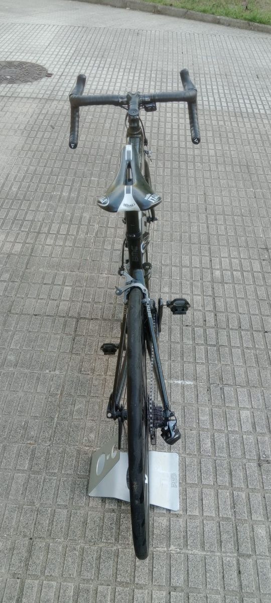 Bicicleta de carbono carretera BMC