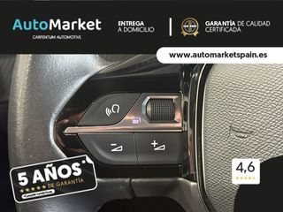 Peugeot 2008 ALLURE PACK PURETECH 130 S&S 6 VEL. MAN TAPICERÍA COZY NEGRO CON PESPUNTES EN AZUL