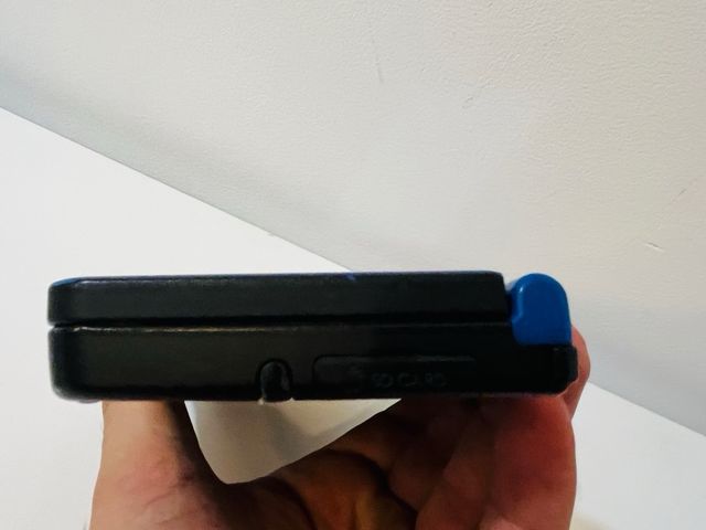 Nintendo DSi XL Azul + cartucho.