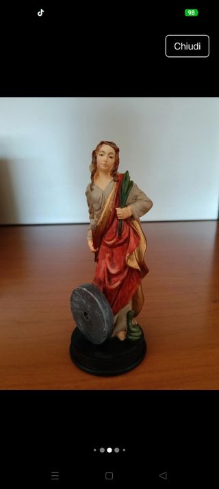 Statua Santa Cristina con ruota