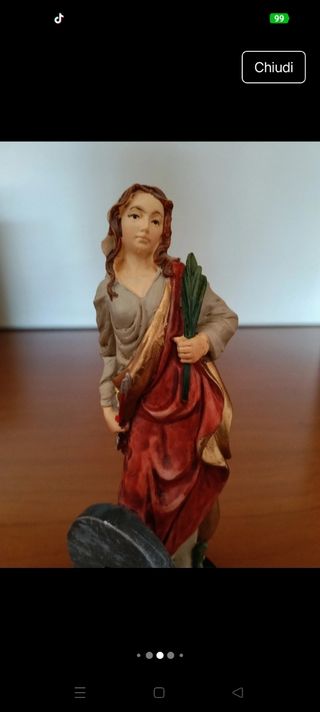 Statua Santa Cristina con ruota