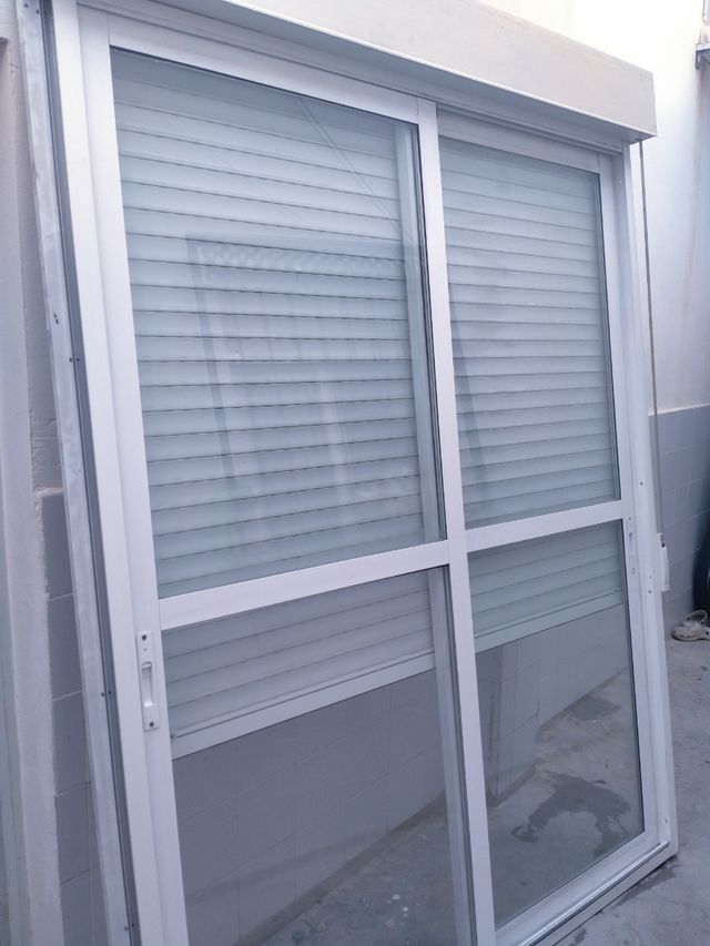 Balconera 235x175 Climalit