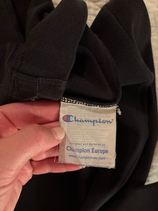 Maglia Champion nera collo alto