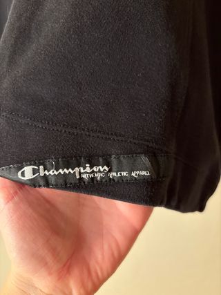 Maglia Champion nera collo alto