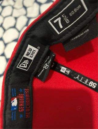 Gorra New York Yankees Roja con Rosa