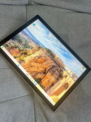Microsoft Surface Pro 7+ (tecl + Carg + lapiz)