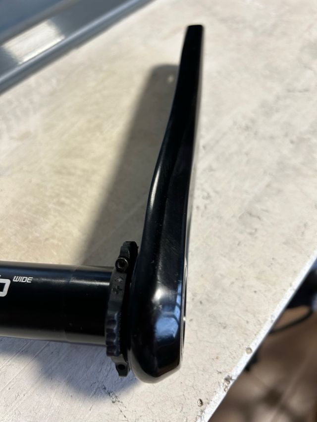 Biela Izquierda SRAM Rival DUB Wide 165 mm