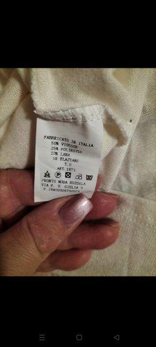 Maglia morbidissima bianca misto lana e viscosa