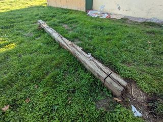 Viga de madera rústica