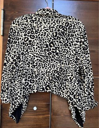 Blazer H&M Animal Print Talla M