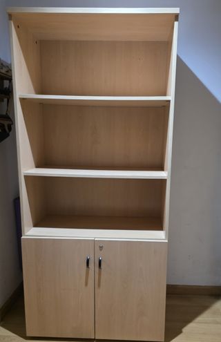 Armario de oficina de madera beige