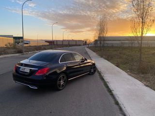 MERCEDES-BENZ CLASE C 220 PACK EXT AMG COMO NUEVO