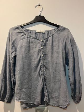 Blusa de lino azul