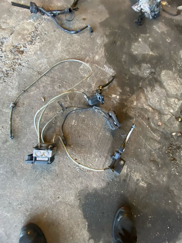 Módulo ABS Kymco Superdink 125