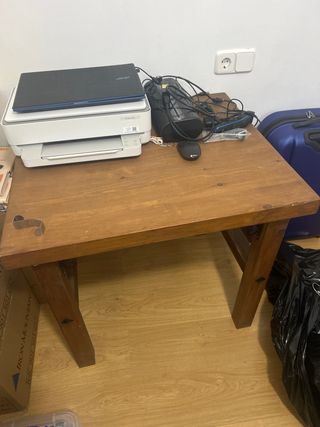Mesa de madera rústica
Precio negociable