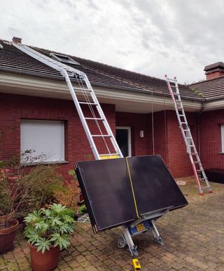 Elevador GEDA LIFT 200 Standard. Montacargas