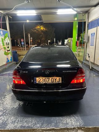 Mercedes-Benz Clase C 2006