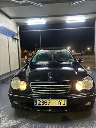 Mercedes-Benz Clase C 2006