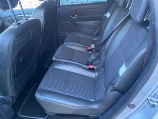 Renault Scenic 2012