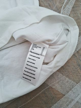 Camiseta Très Frenchy Ringer Blanca. NUEVA.