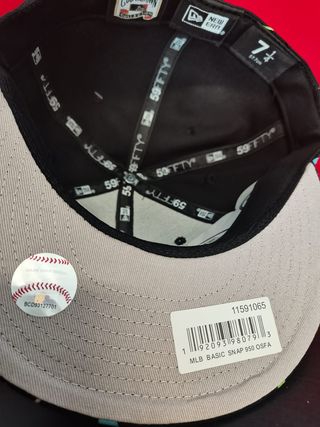 Gorra New Era 59FIFTY Multicolor
Talla 7.1/4