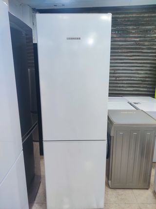 Nevera Liebherr Blanca