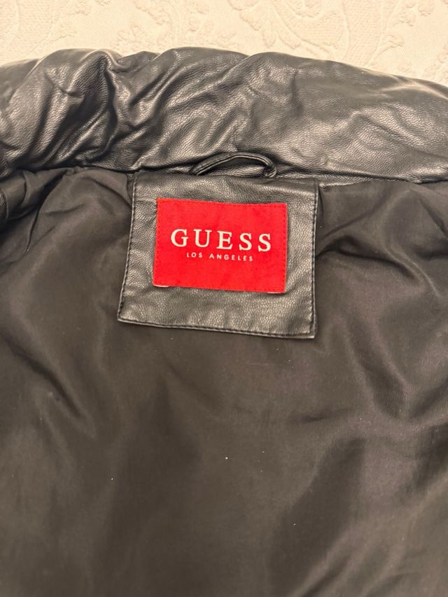 Plumas Guess Negro talla aproximadamente 38/40