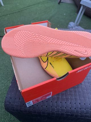 Zapatillas fútbol sala Nike Mercurial