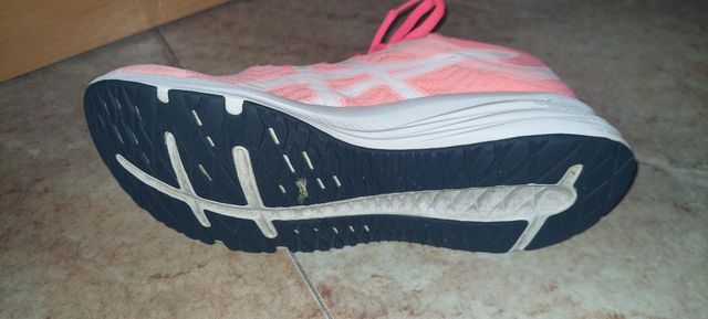 Zapatillas Asics Naranja y Rosa