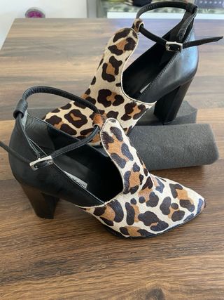 Zapatos  Piel y pelo Leopardo 