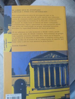 El mundo de Sofía: Novela sobre la historia de ...