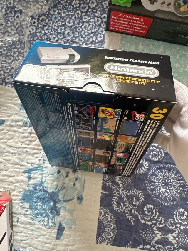 Nintendo NES mini classic Nuovo di zecca