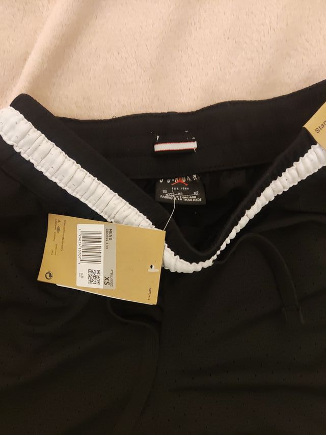 Pantalón corto Jordan baloncesto negro y blanco
