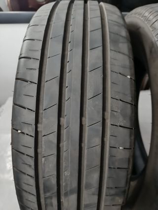 Neumáticos Bridgestone 215/65 R16 98H