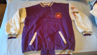 Anorak Real Madrid Negro Talla L
 Sudadera XXL RM 