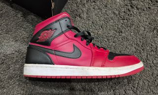 Air Jordan 1 Mid Rojo/Negro