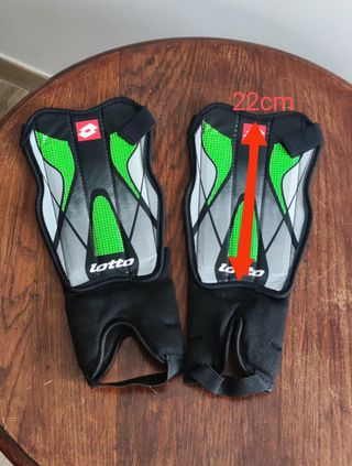 Espinilleras Lotto Fútbol