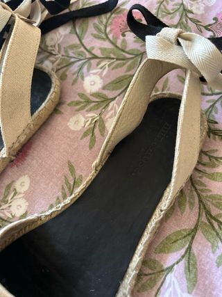 Alpargatas Mint&Rose Beige y Negro