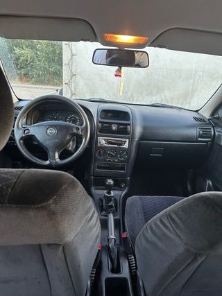 Opel Astra 2002