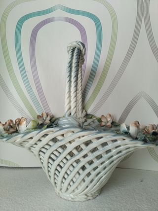 Cesta flores vintage porcelana azul Manises