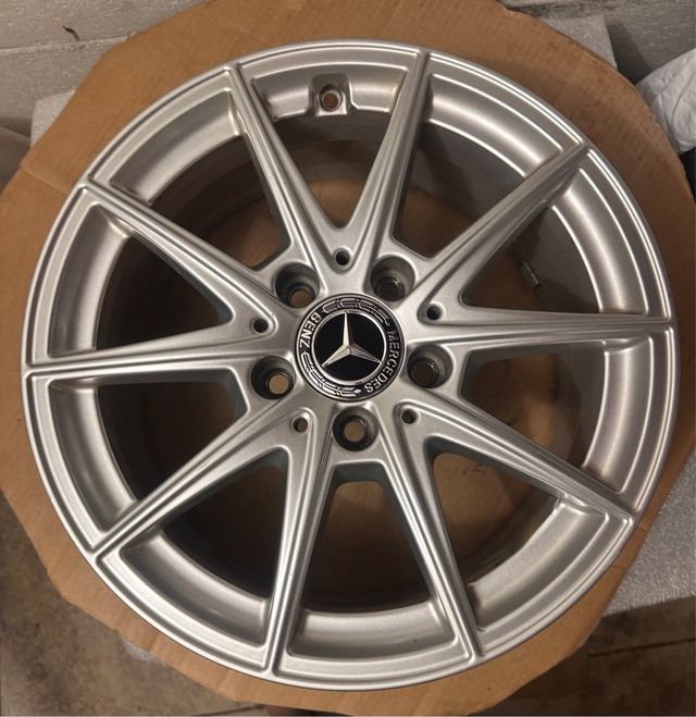 Llantas Mercedes Vito Viano Clase V w447 w639 16”
