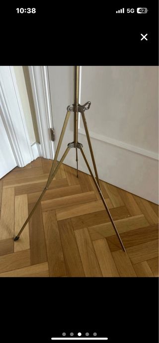 Atril plegable dorado